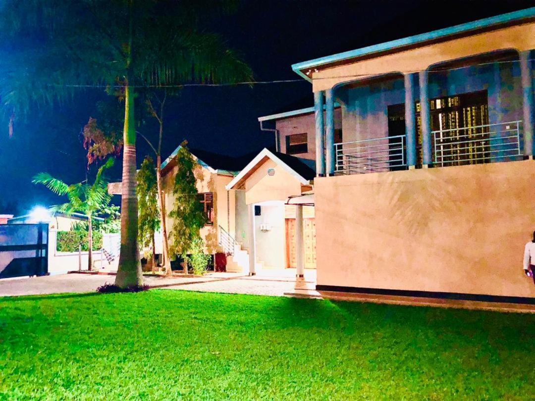 Kigali Airport Suites Luaran gambar